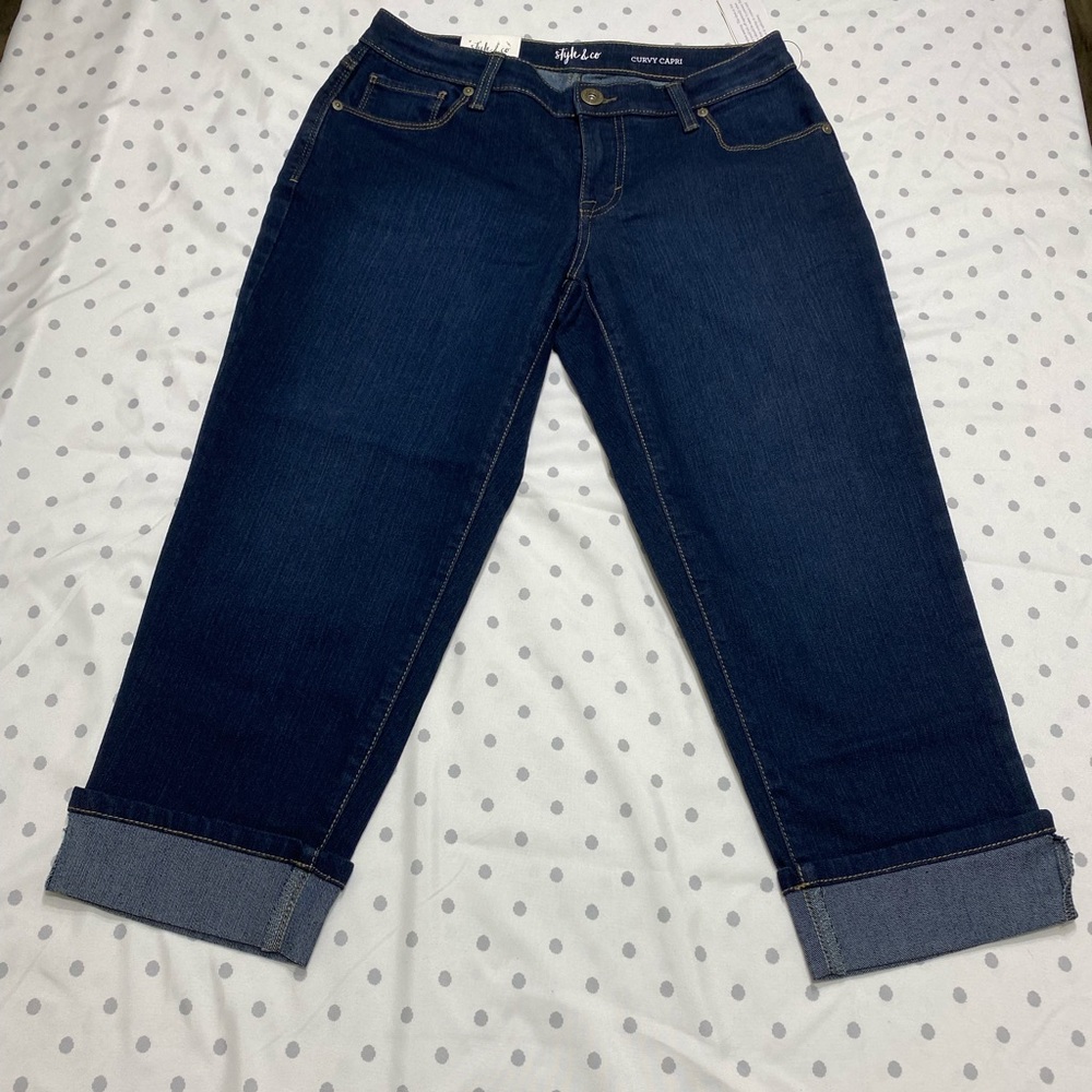 Style & Co‎ NWT Curvy Cuffed Capri ~4 Petite~ Dark Blue Wash Denim~ - Picture 3 of 16